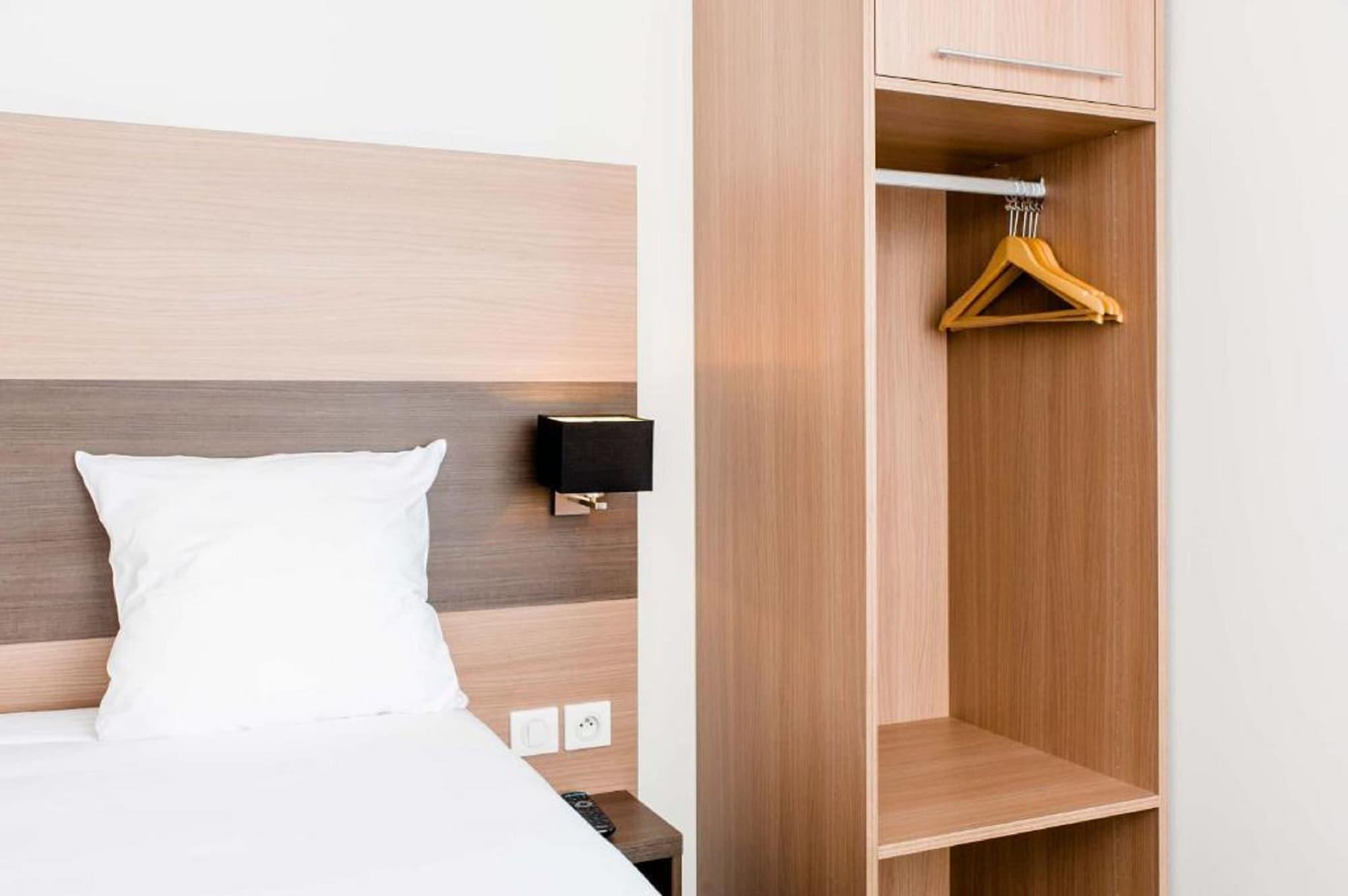 Dios Hotel Bruguieres Kültér fotó