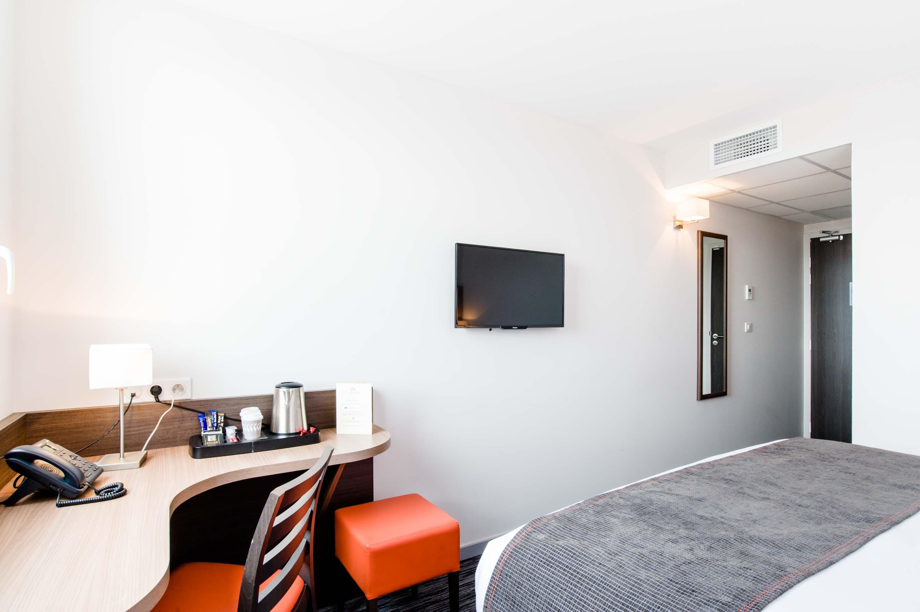 Dios Hotel Bruguieres Kültér fotó