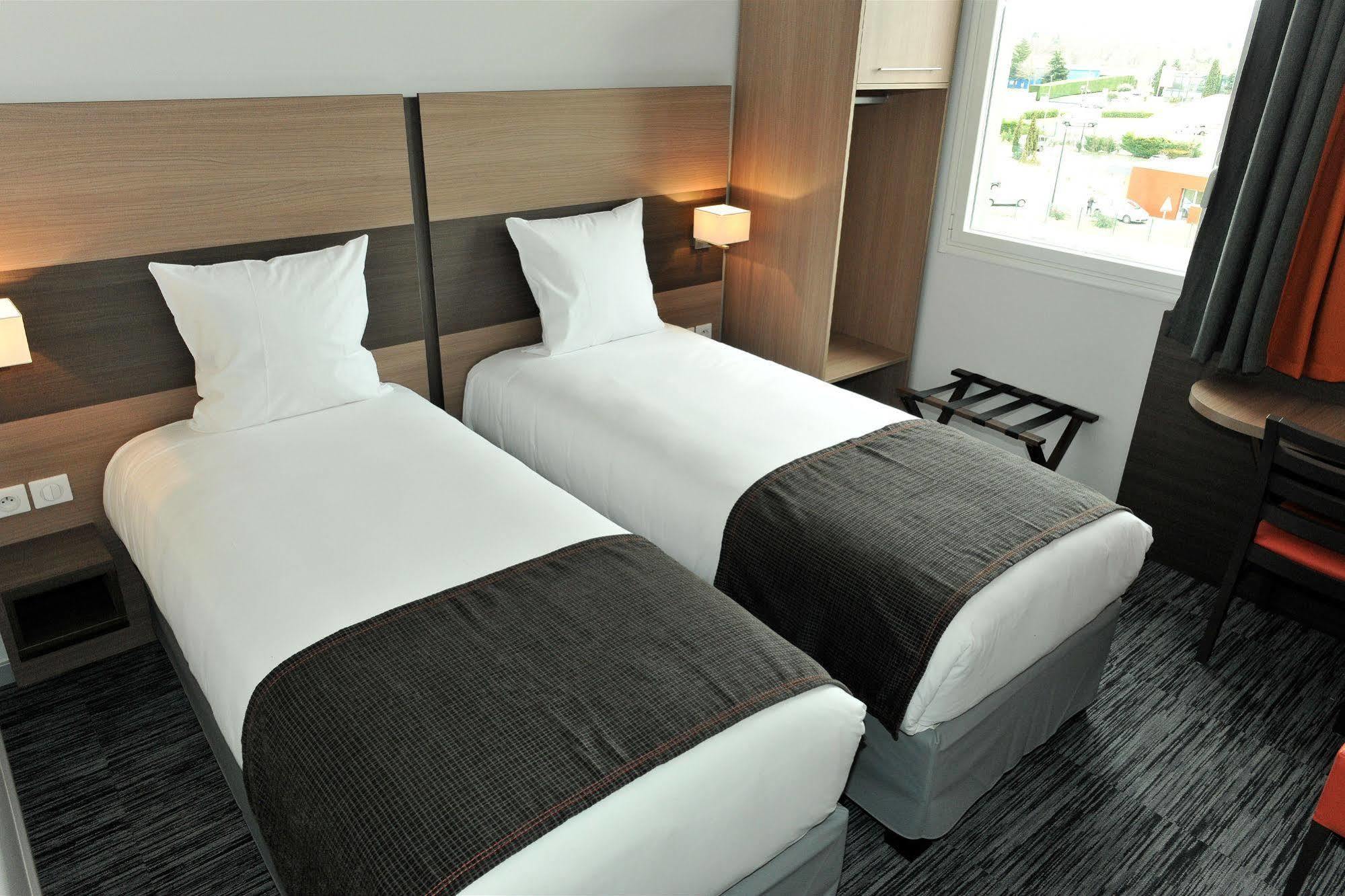 Dios Hotel Bruguieres Kültér fotó